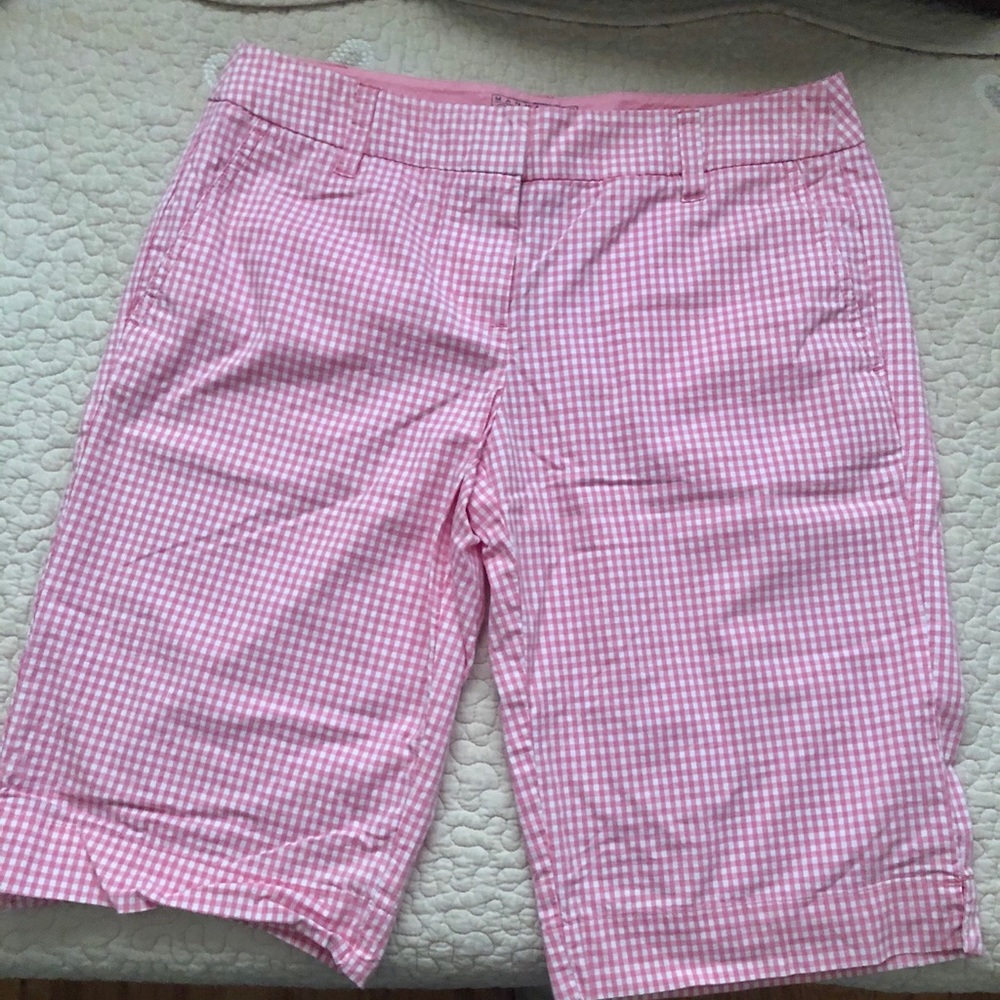 NY & Company Pink & White Gingham Bermuda shorts - Picture 2 of 6